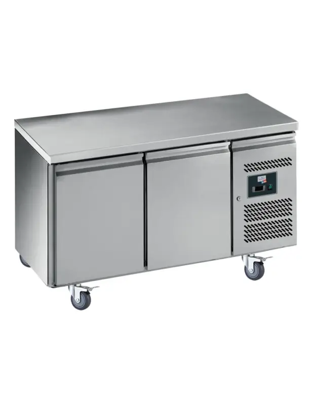 DESSERTE REFRIGEREE INOX CENTRALE -18/-22°C. 2 P. GN1/1. SUR ROULETTES Ø 100 MM Tension : 230V Mono – Puissance (en kW) : 0.65 Prix Bas