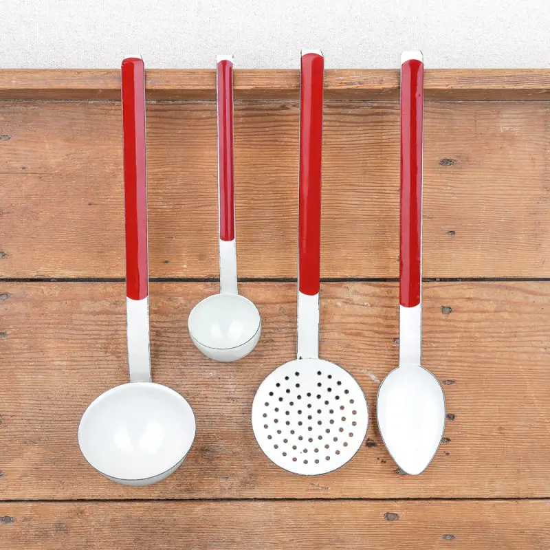 Bon Marché Ustensile de cuisine émail blanc liseré rouge