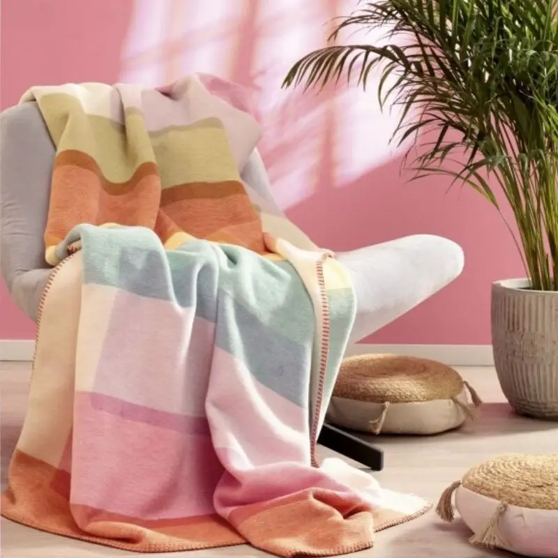 Expédition Rapide Plaid Floating Forms 150 x 200 cm, Biederlack