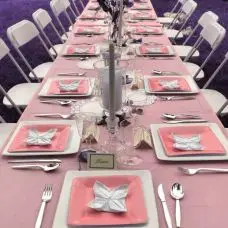 Achat Immédiat Assiette carrée en carton Rose 23cm x 10 pièces